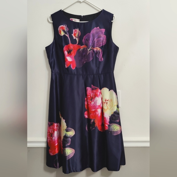 Buenos Ninos Dresses & Skirts - NWOT Bold Floral A-Line Formal Dress